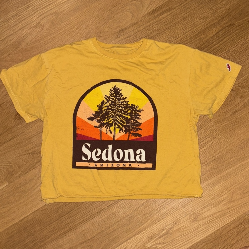 Cropped Sedona Tee